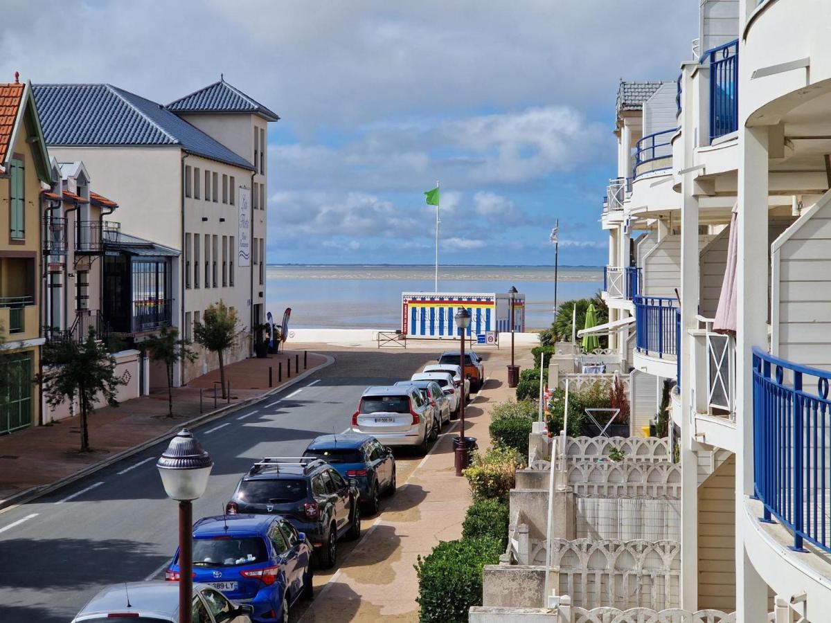 Chatelaillon-Plage Centre-Ville: Apt 4 Pers, Balcon, Parking, Piscine, Wifi - Fr-1-706-21 Bagian luar foto